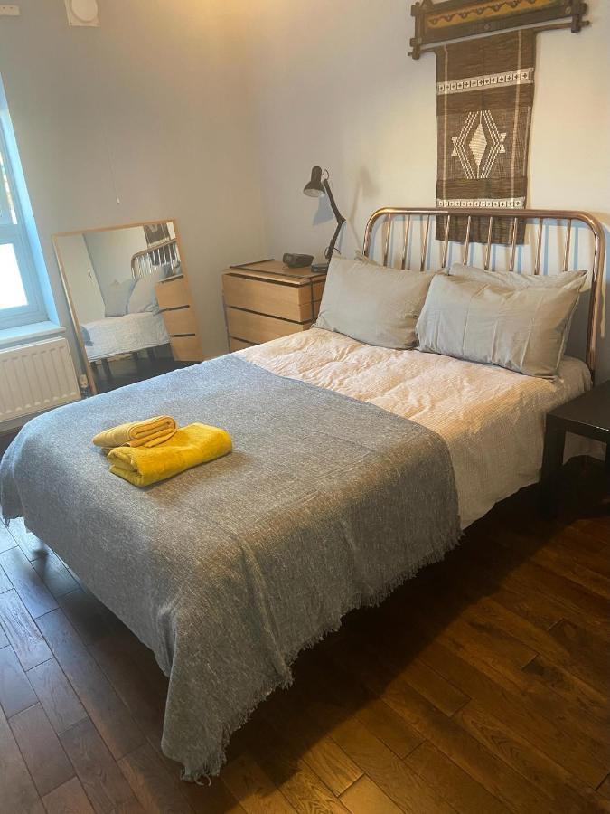 Spacious 1-Bed Flat In North Kensington Λονδίνο Εξωτερικό φωτογραφία